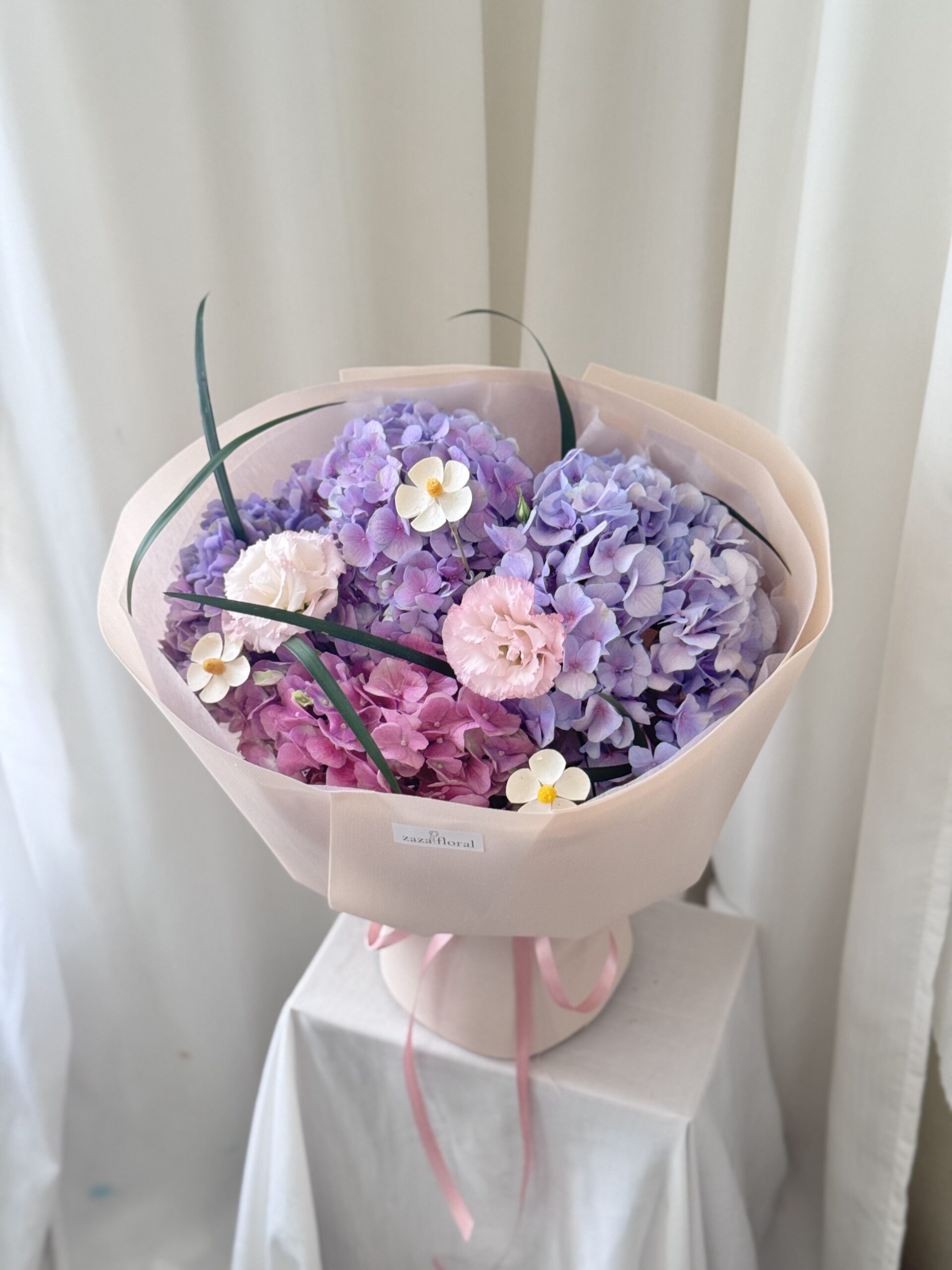 Bó Hoa Tú Cầu Mix Hồng Tím