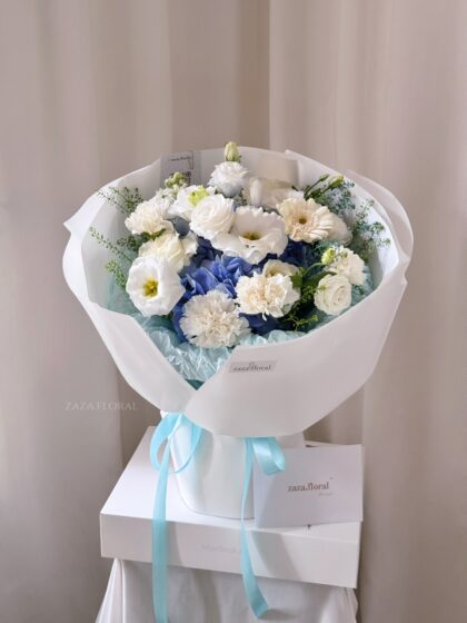 Bó Cẩm Tú Cầu Xanh Dương