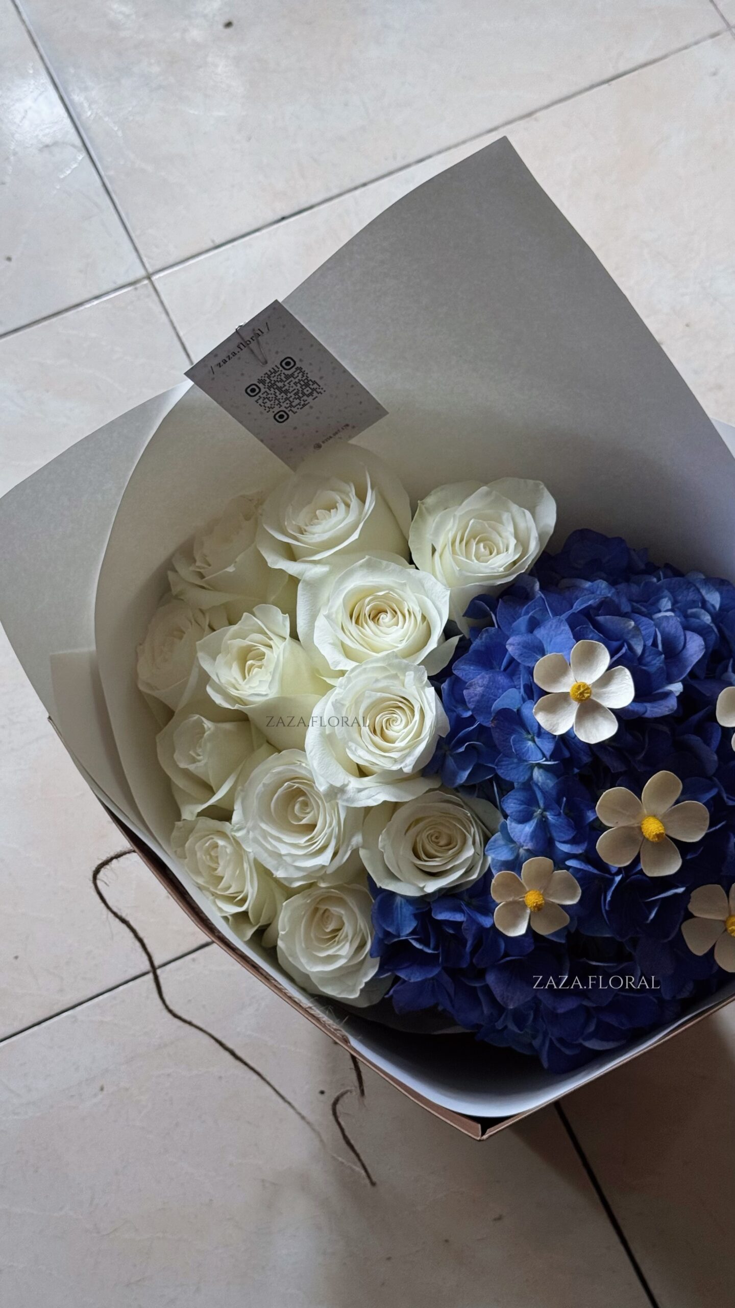 Hydrangea and Cream - Ảnh 2